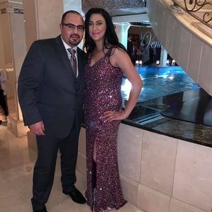 Meet your Posher, Mayrab